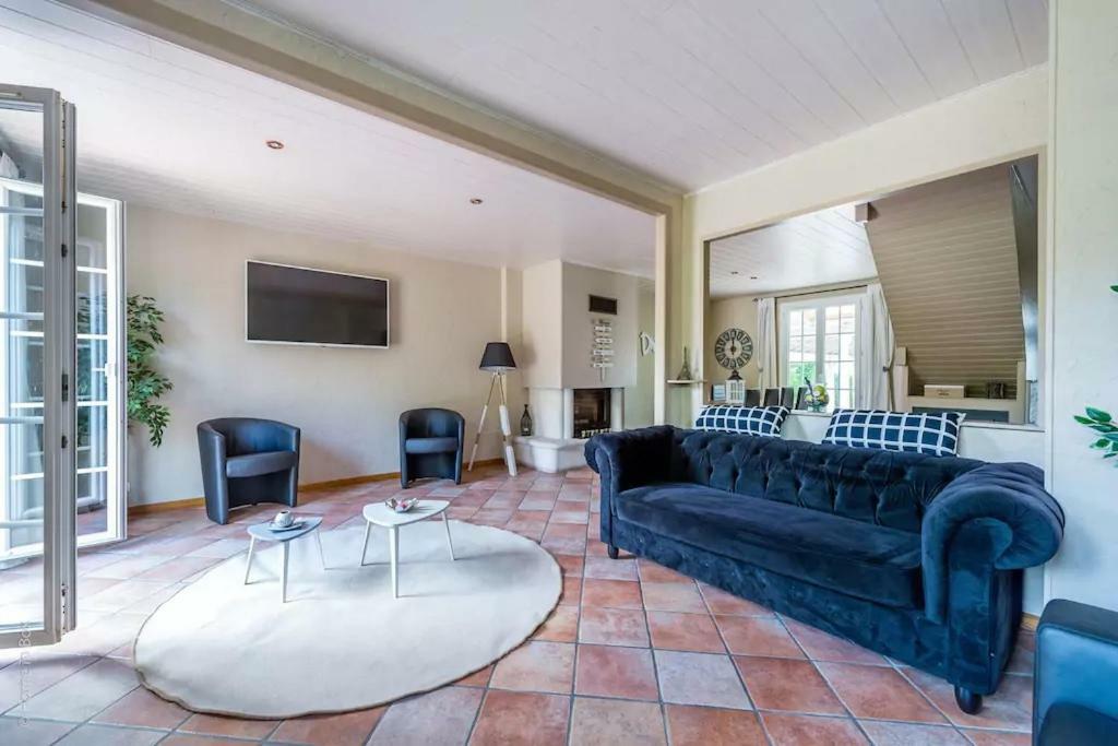 Lovely Villa "Princess Garden" 5 Min Disneyland Шеси Экстерьер фото